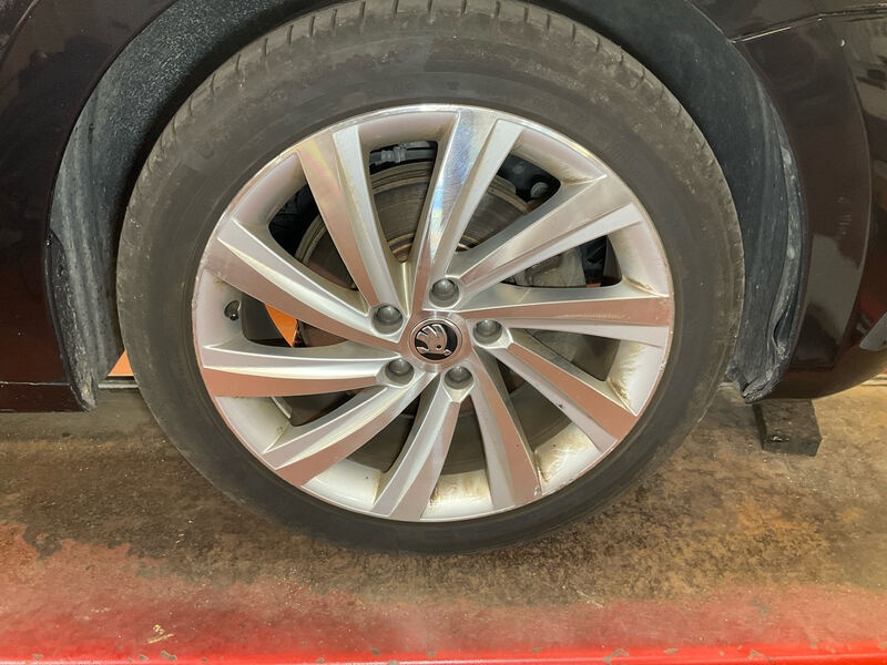 Skoda Octavia Kombi 1.4 TSI iV Navi LED vc RFK Shz 11