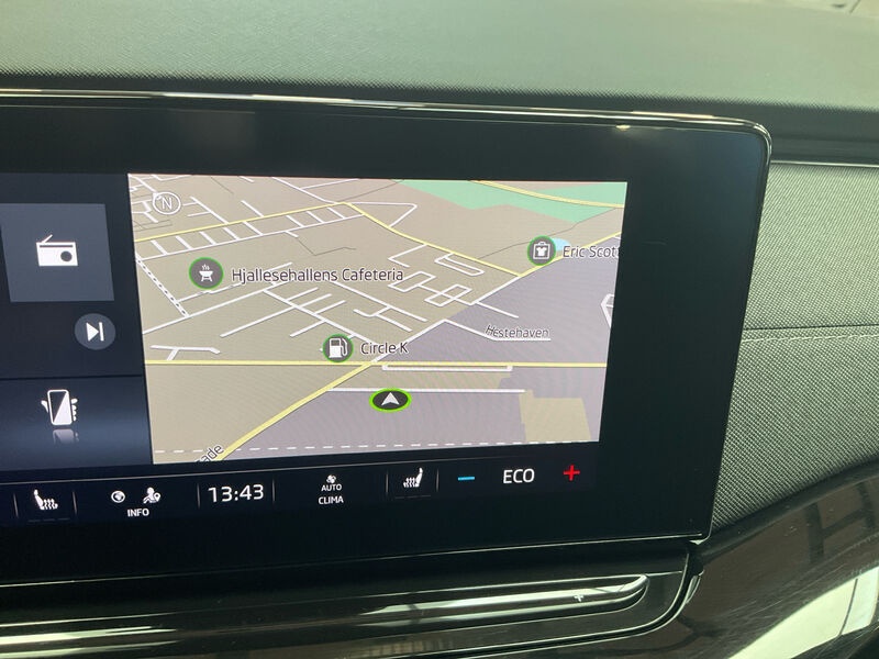 Skoda Octavia Kombi 1.4 TSI iV Navi LED vc RFK Shz 7