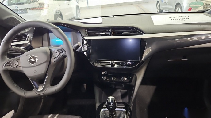 Opel Corsa Navi LED Shz T-Leder RFK 5