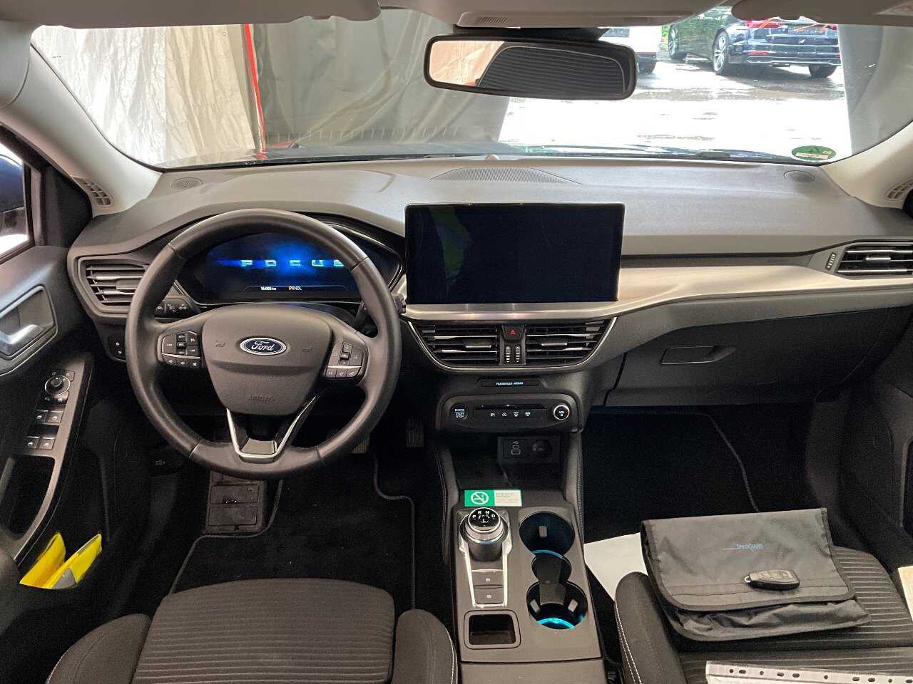 Ford Focus Turnier 1.5 EB Titanium X Navi LED DigiTacho AHK RFK 5