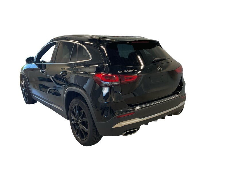Mercedes-Benz GLA 250 e AMG-Line AMG-LINE NAVI SPORTSITZE KLIMAAUT LED 4