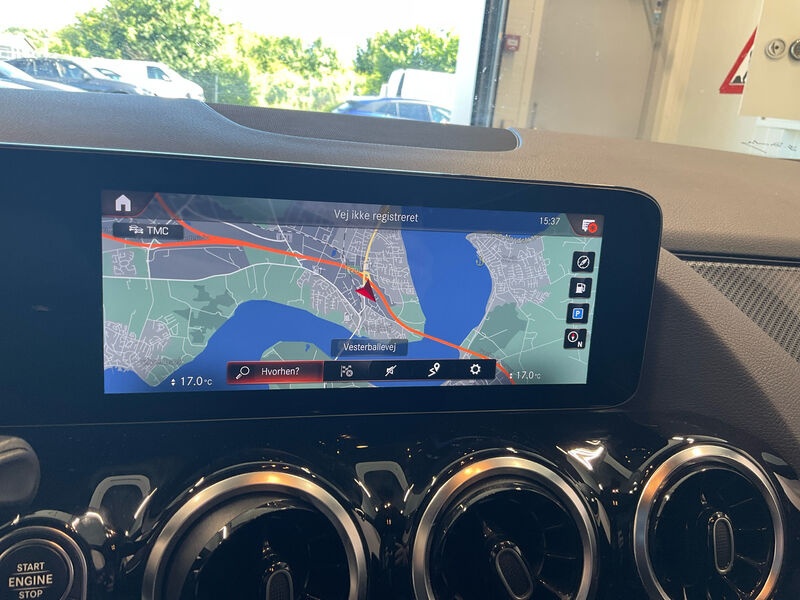 Mercedes-Benz GLA 250 e AMG-Line AMG-LINE NAVI SPORTSITZE KLIMAAUT LED 10