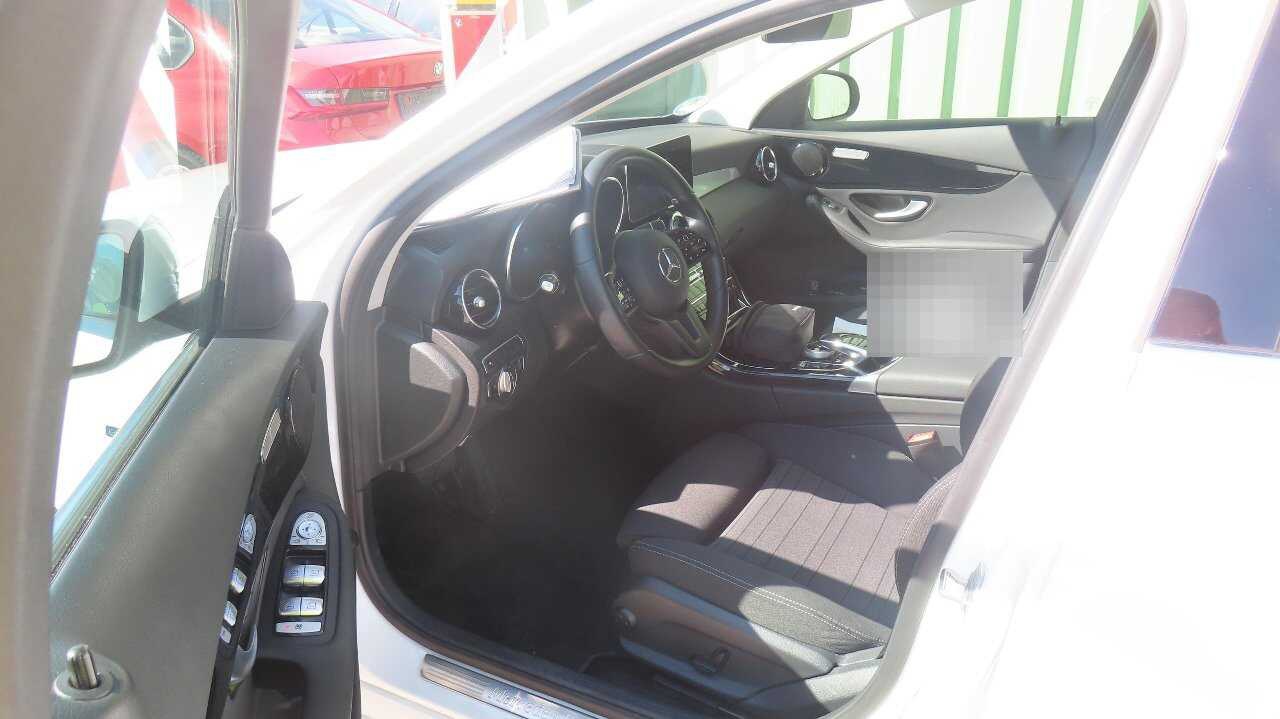 Mercedes-Benz C 300 T de Avantgarde NAVI LED SHZ RFK AHK 5