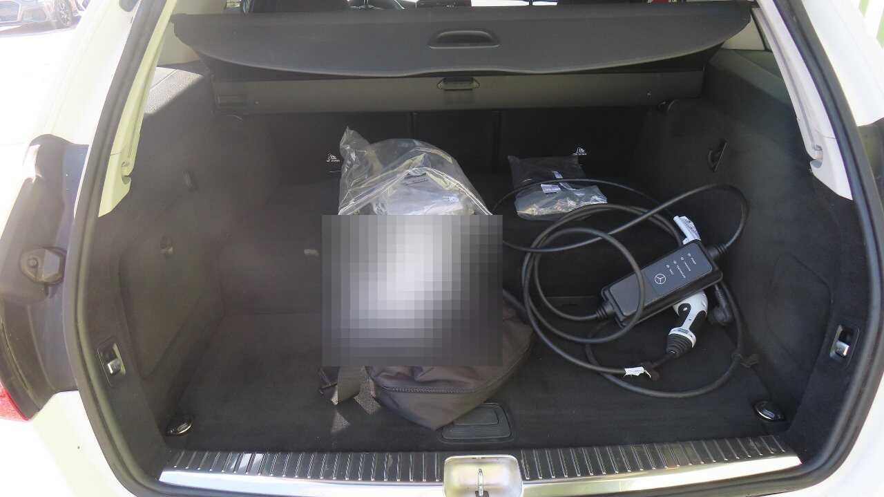 Mercedes-Benz C 300 T de Avantgarde NAVI LED SHZ RFK AHK 11