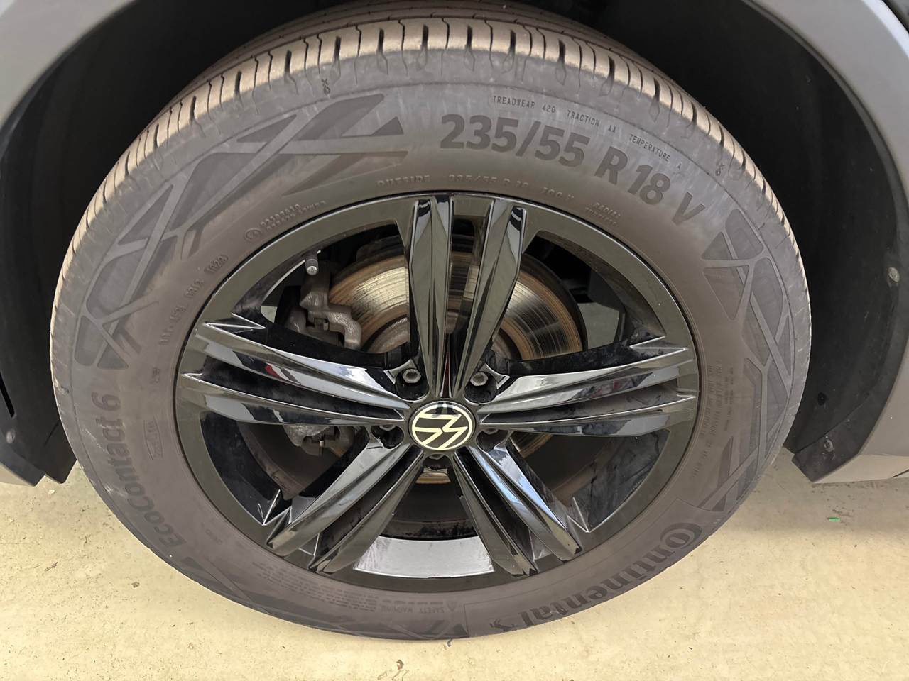 Volkswagen Tiguan 2.0 TDI T-LEDER NAVI LED PANO SHZ 12