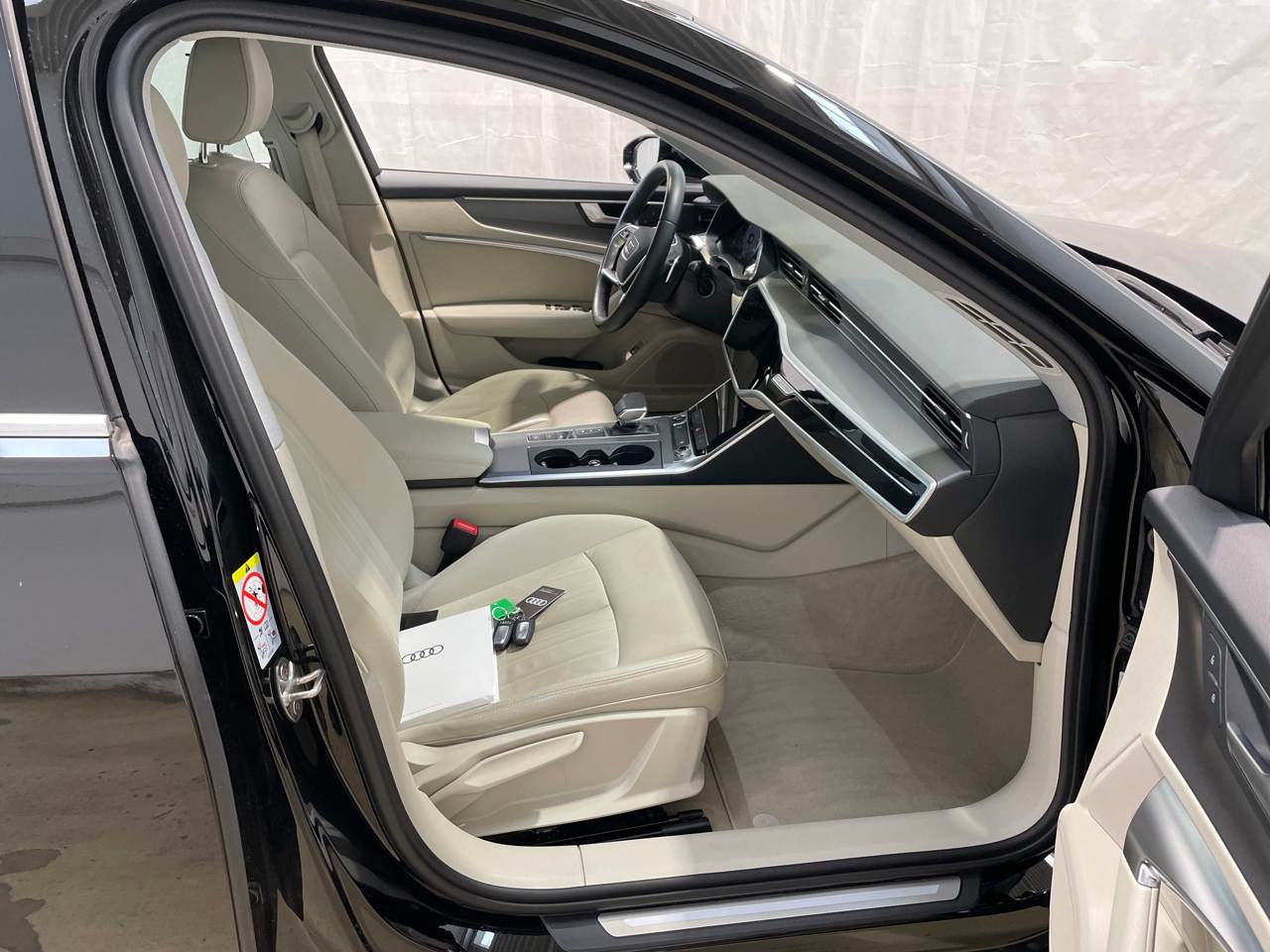 Audi A6 Avant 35 TDI LEDER NAVI KLIMAAUT LED SHZ 6