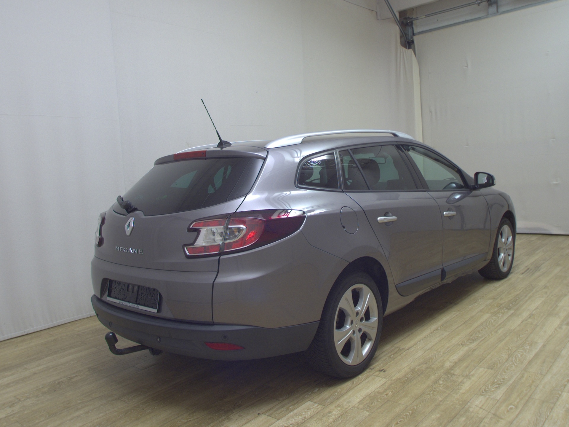 Renault Megane Grandtour 1.2 Navi Tempomat HU 03/27 4