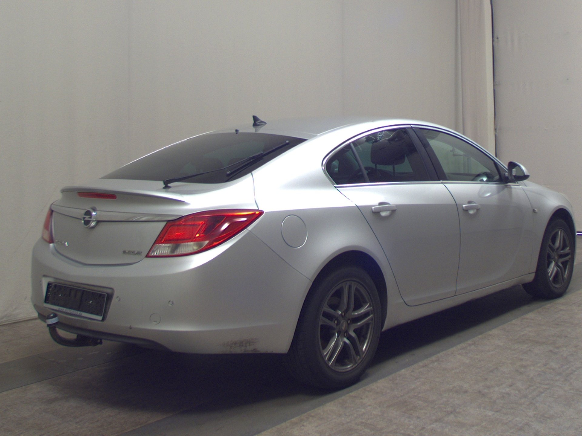 Opel Insignia 2.0 CDTI 150 Jahre Nav PDC SHZ HU 08/27 4