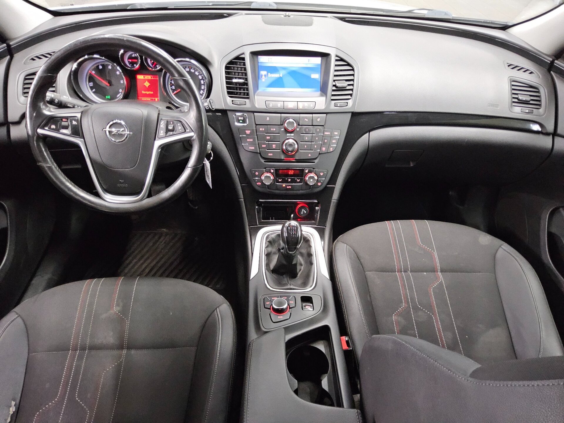Opel Insignia 2.0 CDTI 150 Jahre Nav PDC SHZ HU 08/27 5