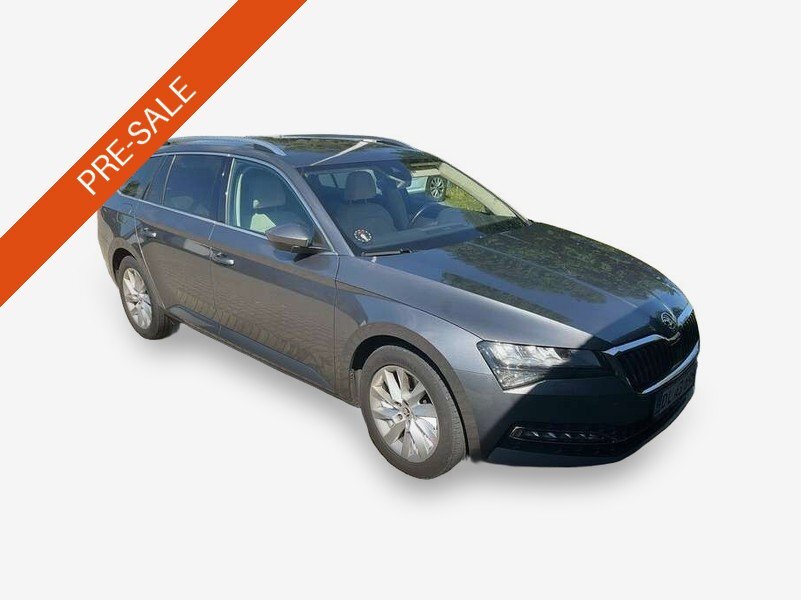 Skoda Superb Kombi 2.0 TDI Style NAVI CARPLAY ANDROID KLIMAAUT SHZ 2
