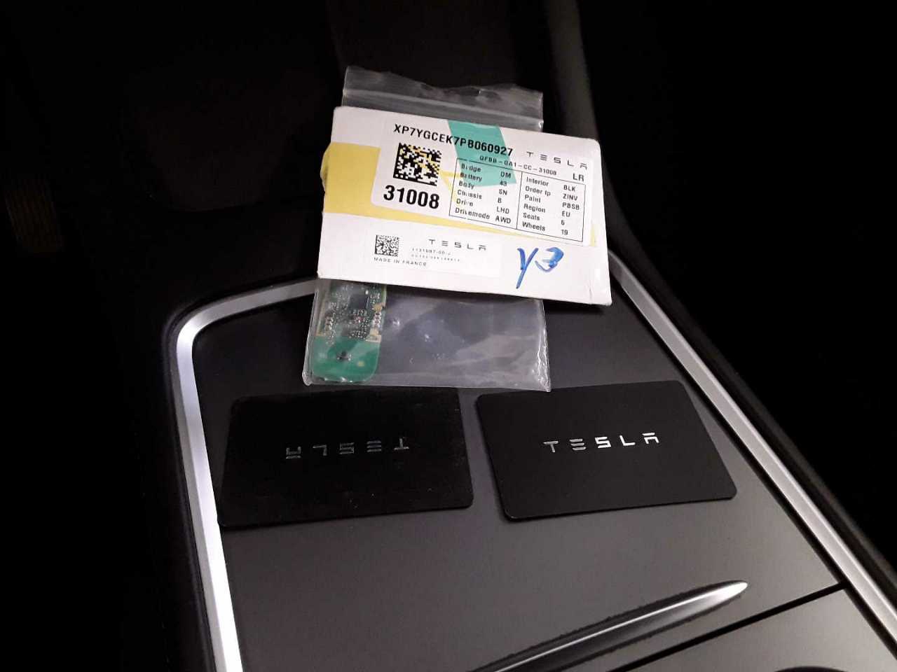 Tesla Model Y Long Range AWD NAVI SHZ LED LEDER 12
