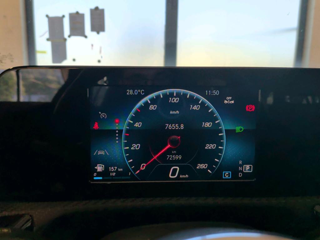 Mercedes-Benz CLA 180 SB d NAVI KLIMAAUT SHZ PDC LED 8