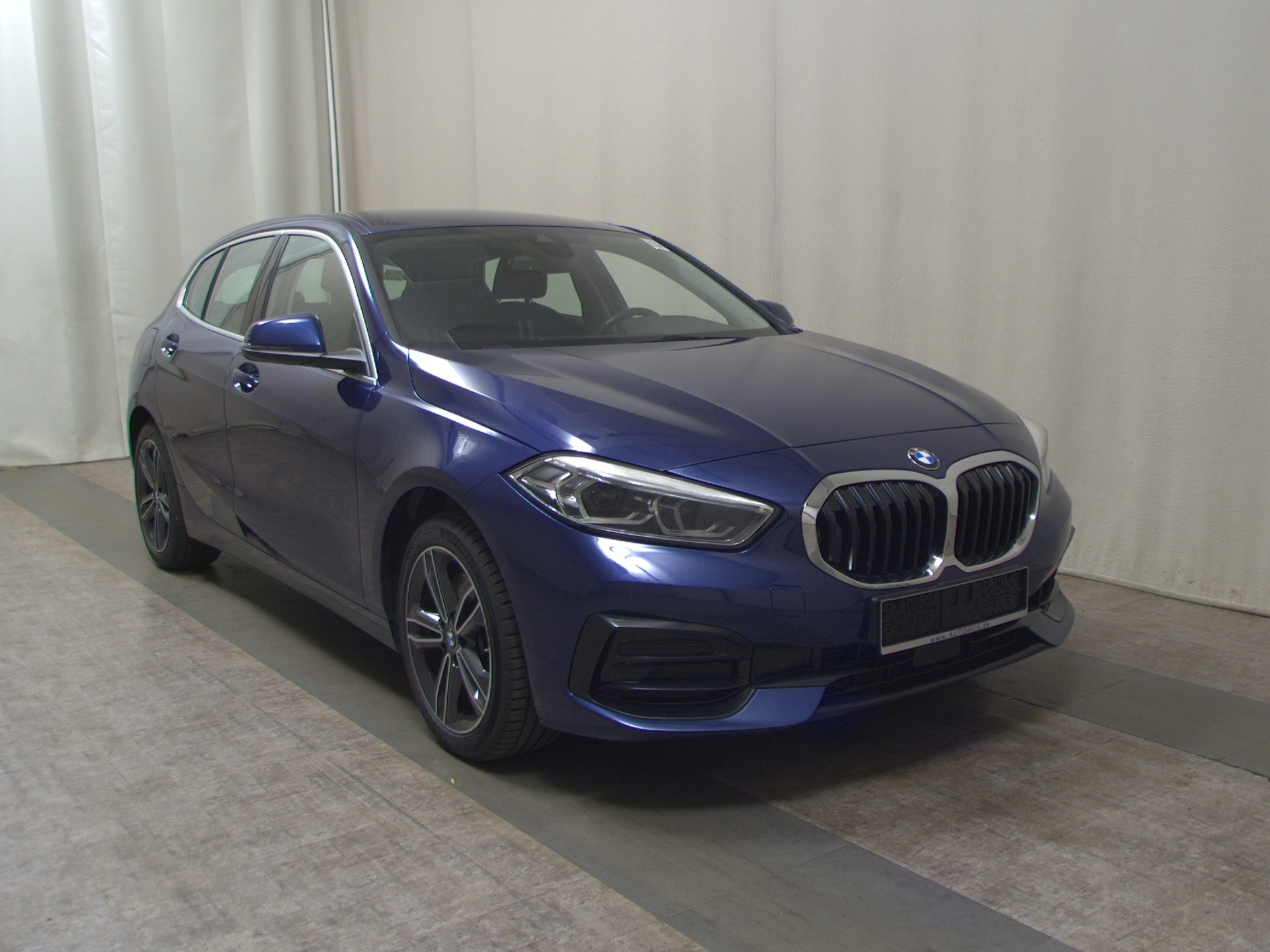 BMW 120d xDr Sport-Line Navi LC Pro LED HiFi 3