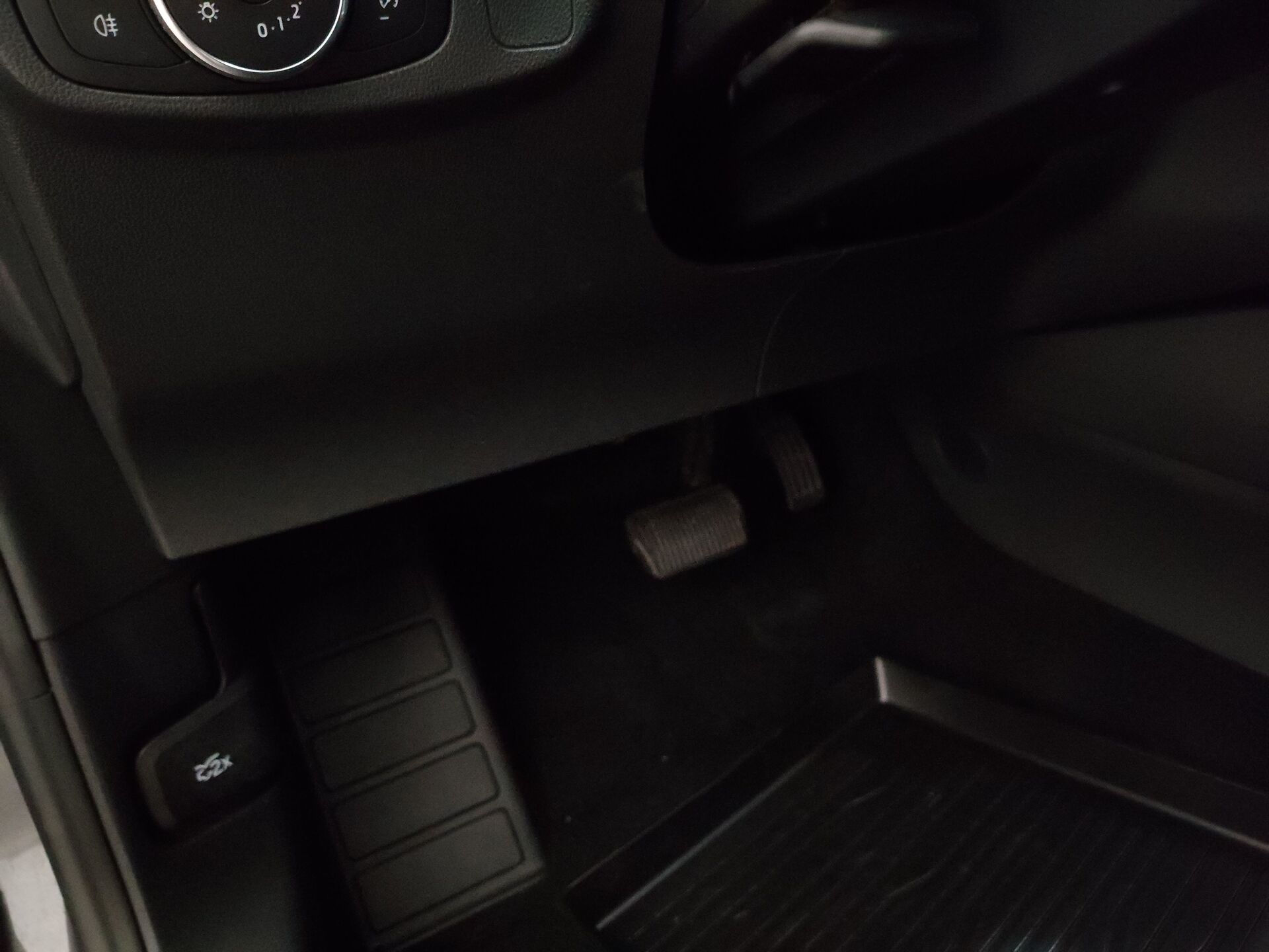 Ford Focus Turnier 1.5 EB Titanium S NAVI LED SHZ PDC 9