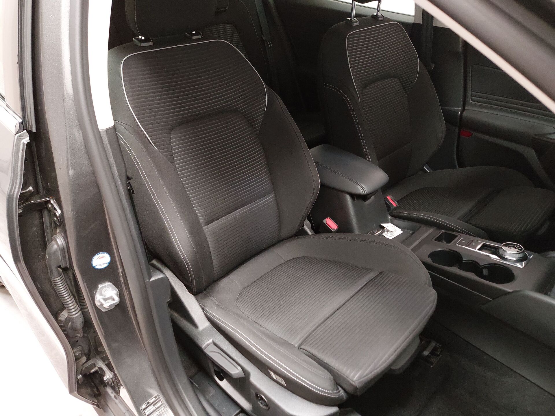 Ford Focus Turnier 1.5 EB Titanium S NAVI LED SHZ PDC 11