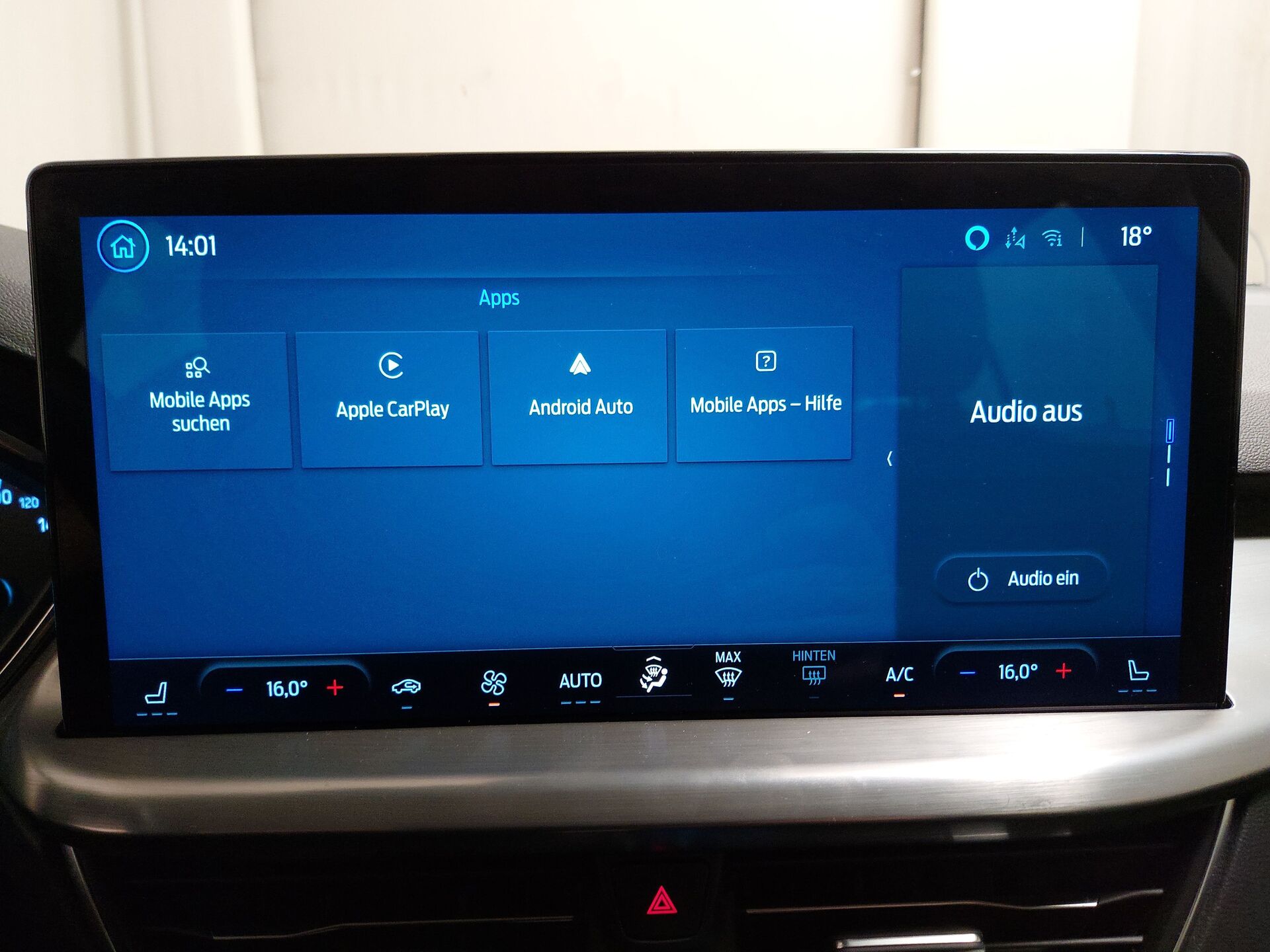 Ford Focus Turnier 1.5 EB Titanium S NAVI LED SHZ PDC 18