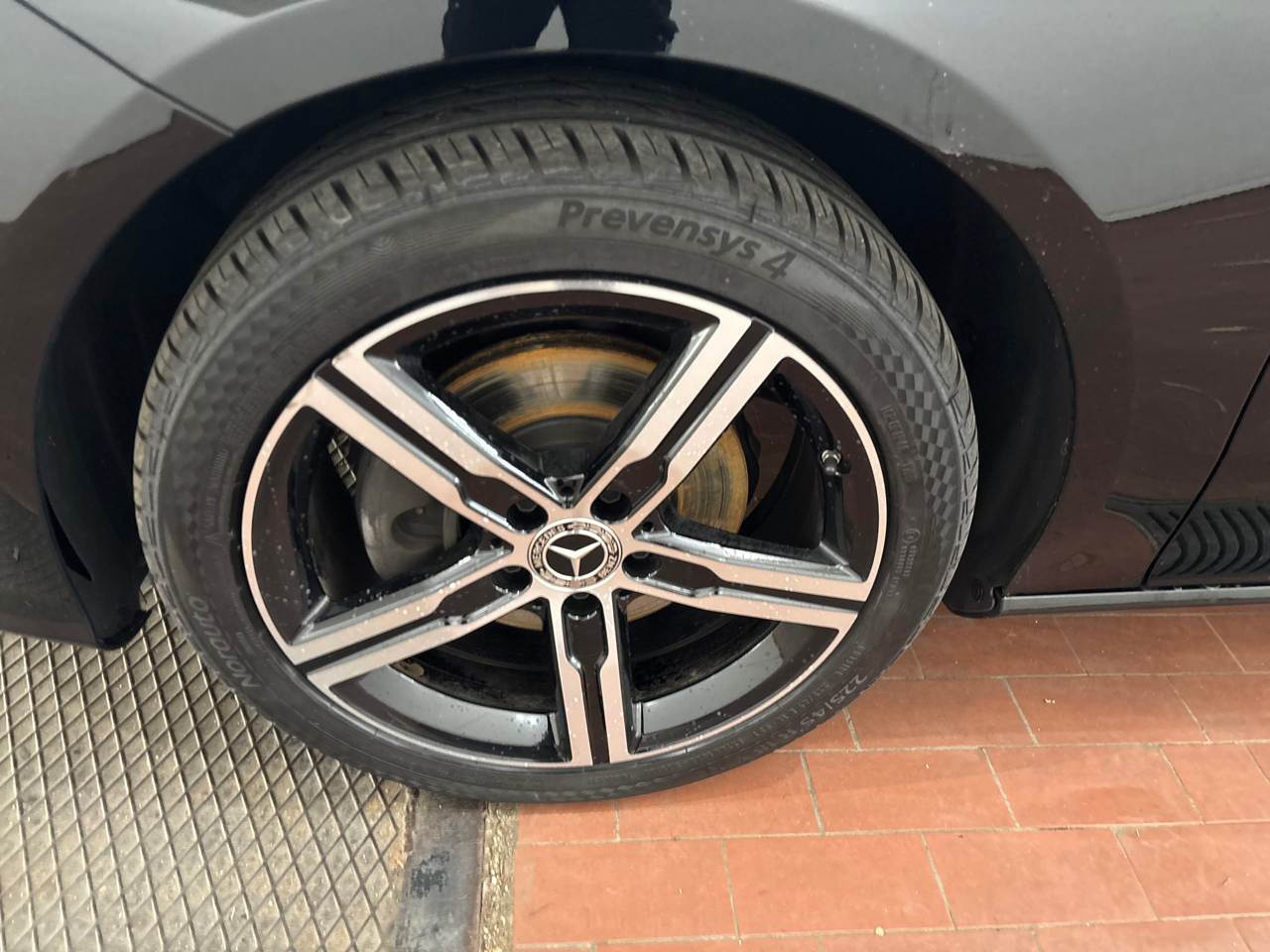 Mercedes-Benz CLA 200 SB d T-LEDER NAVI LED SPORTSITZE PANO 12