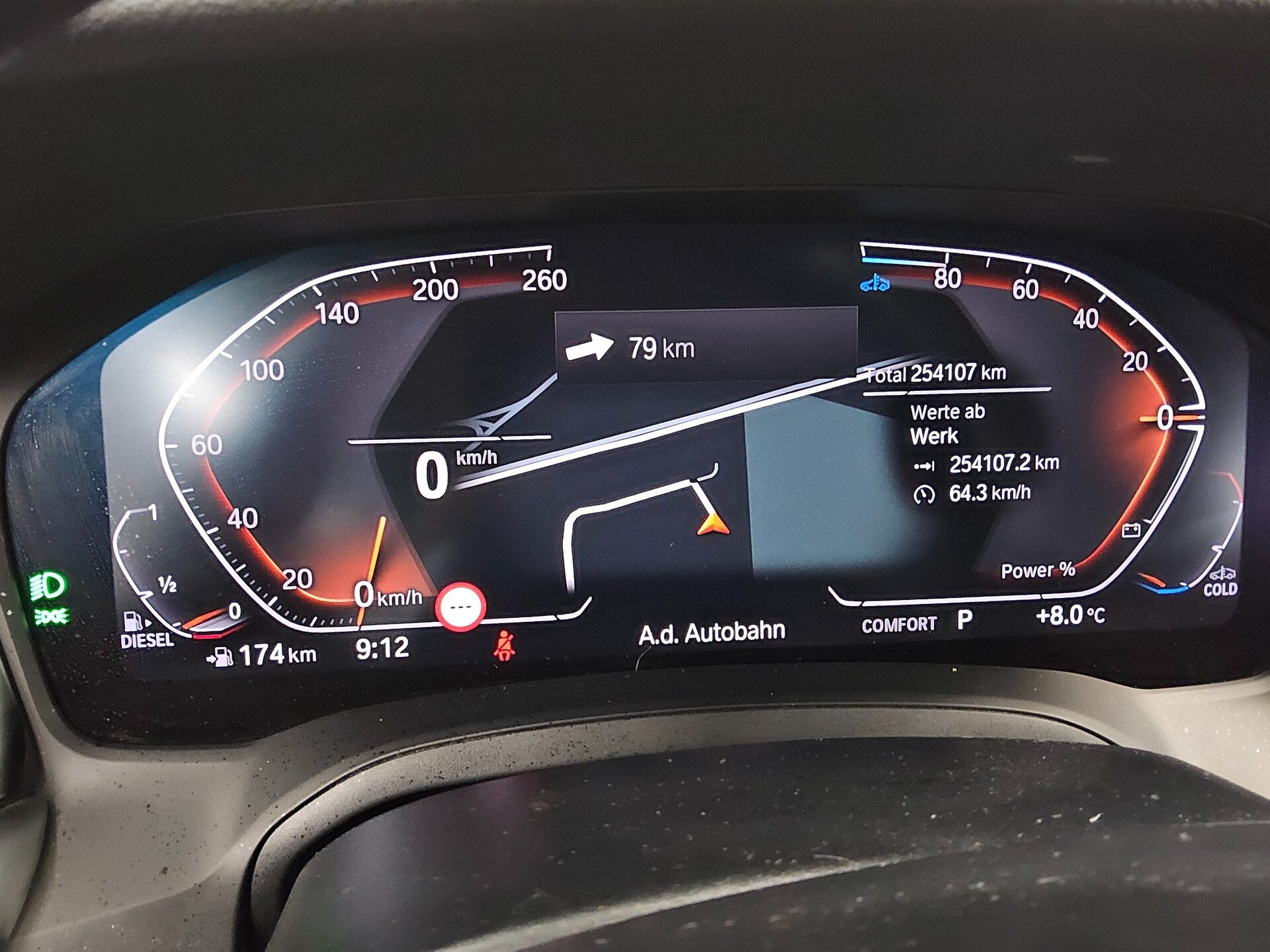 BMW 320dA Touring Sport-Line Leder Navi LED LC AHK 8