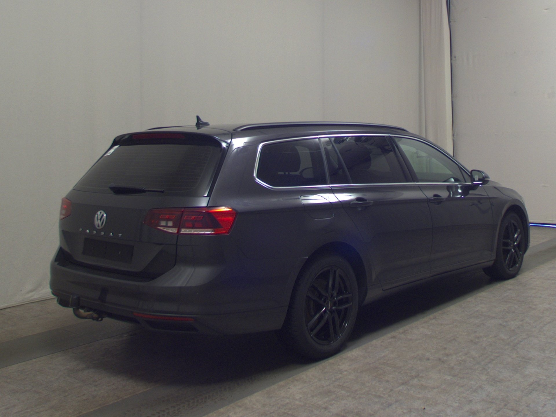 Volkswagen Passat Var. 2.0 TDI Business Navi LED Shz 4