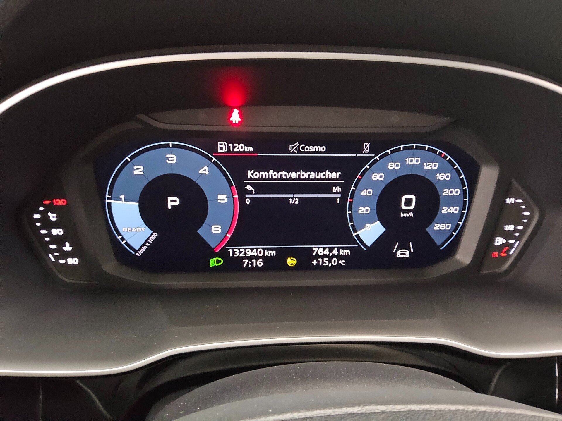 Audi Q3 35 TDI Navi virtual LED ACC PDC SHZ 8
