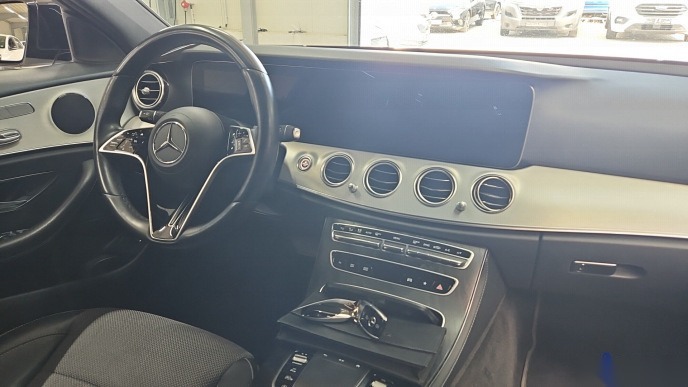 Mercedes-Benz E 220 T d Avantgarde Navi LED Night Memory T-Leder 5
