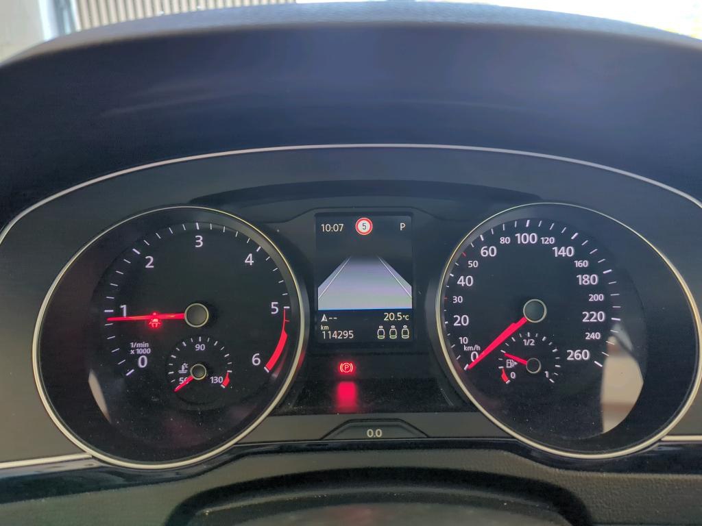 Volkswagen Passat Variant 2.0 TDI Business NAVI LED PANO 7
