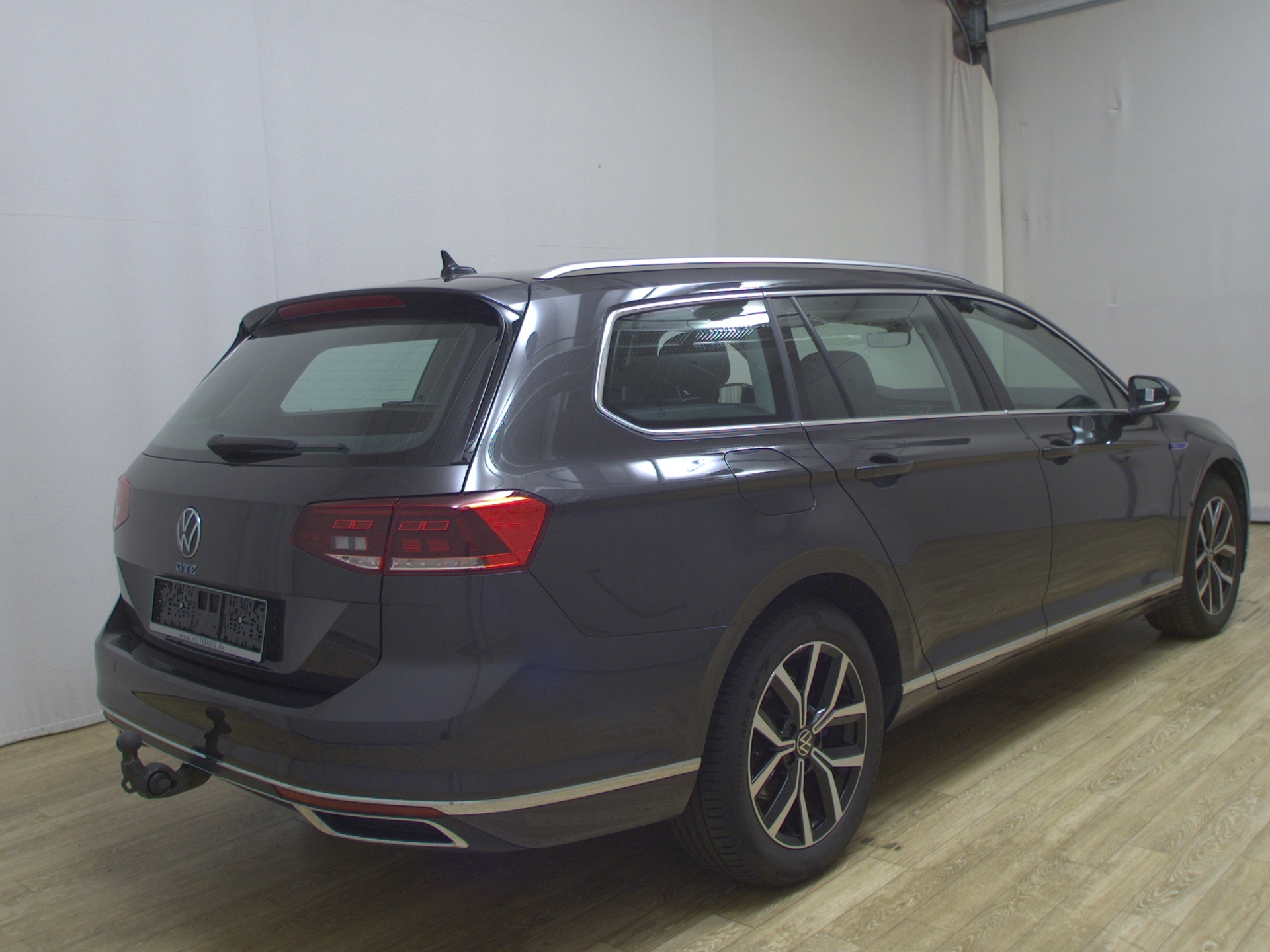 Volkswagen Passat Variant 1.4 TSI Navi LED Shz Pano AHK RFK 4