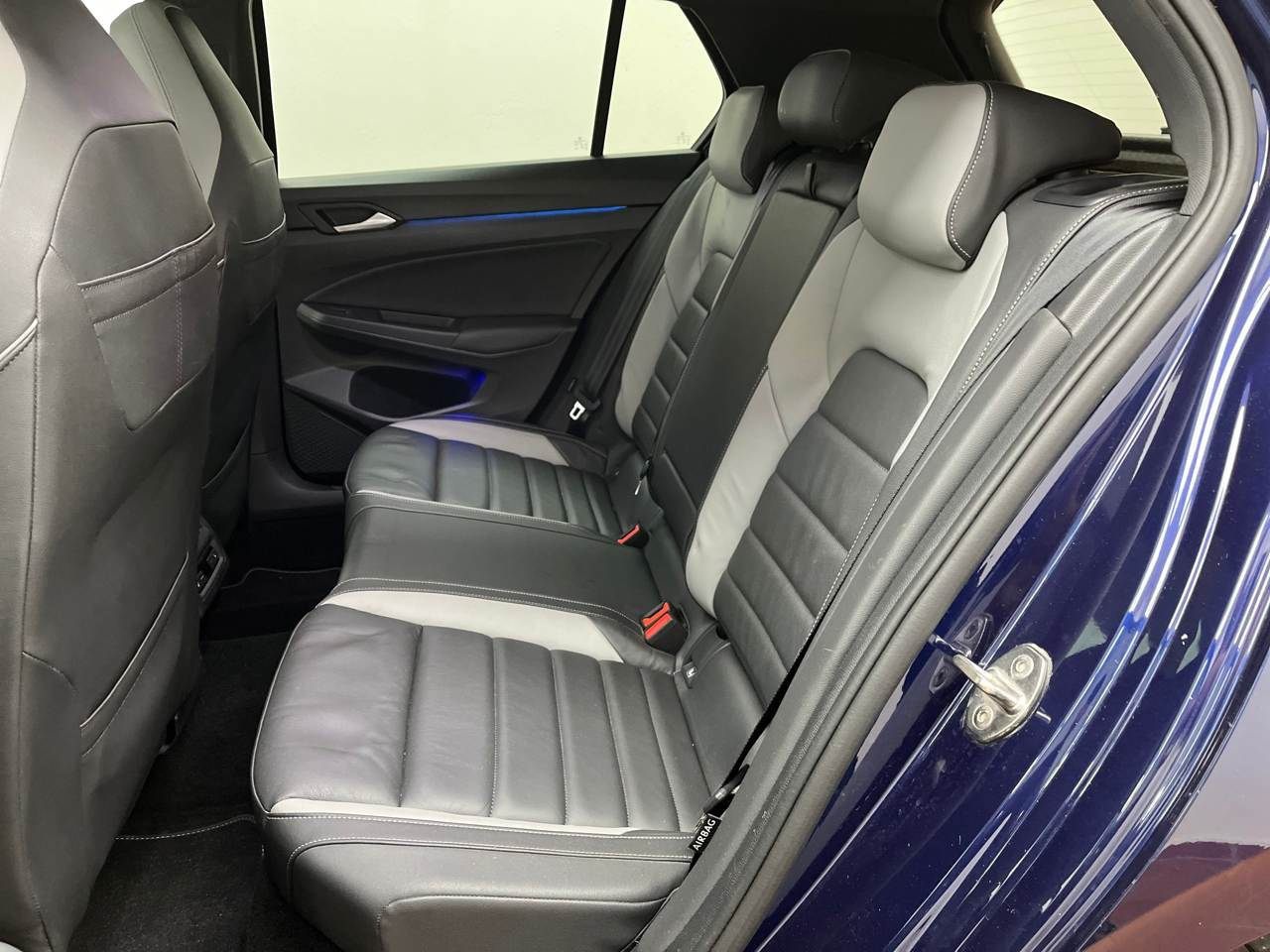 Volkswagen Golf-8 GTE 1.4 TSI Navi Natrix DC-Pro Pano Leder 7