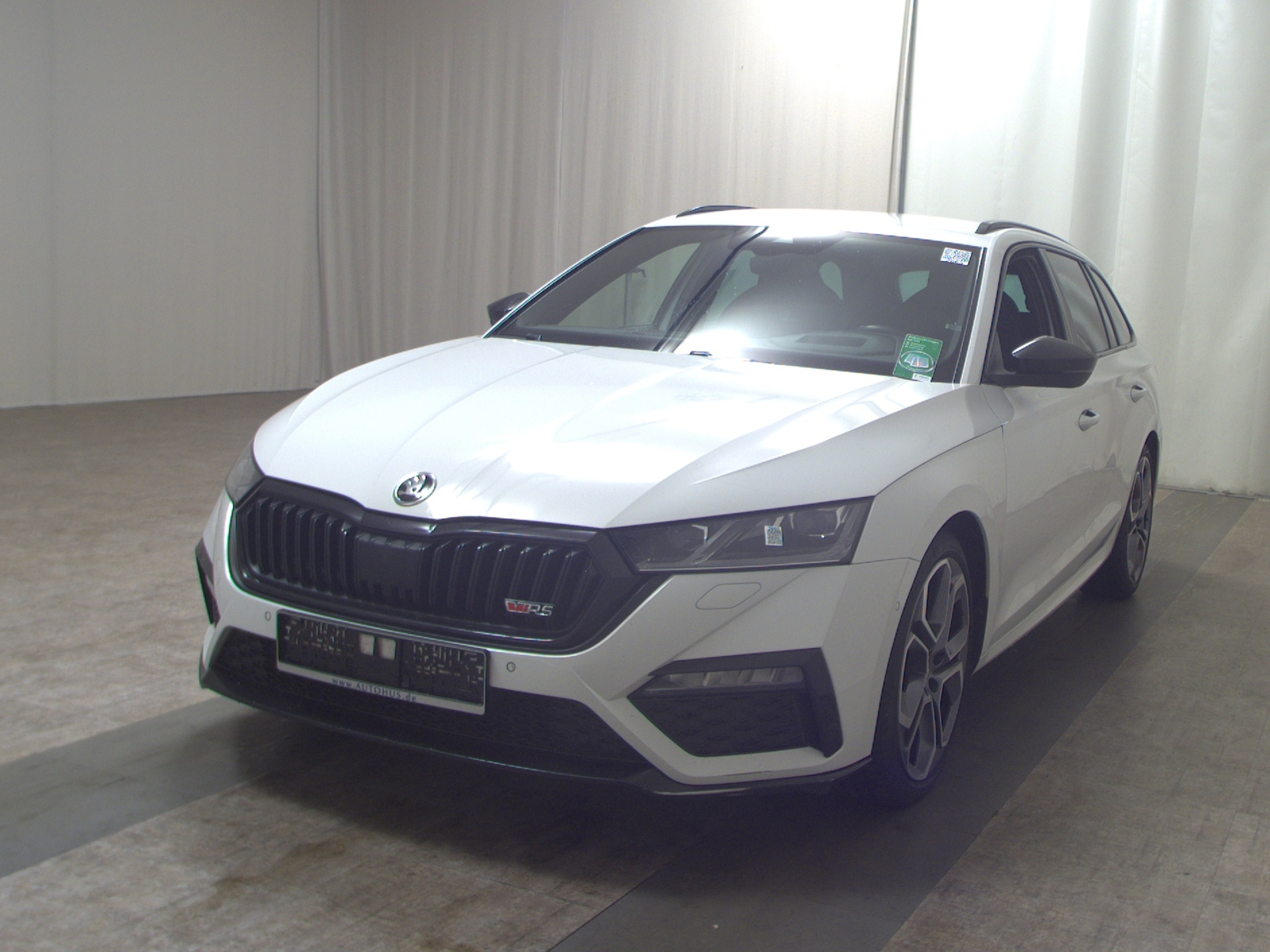 Skoda Octavia Kombi 2.0 TDI 4x4 RS Navi vc LED HuD AHK 2