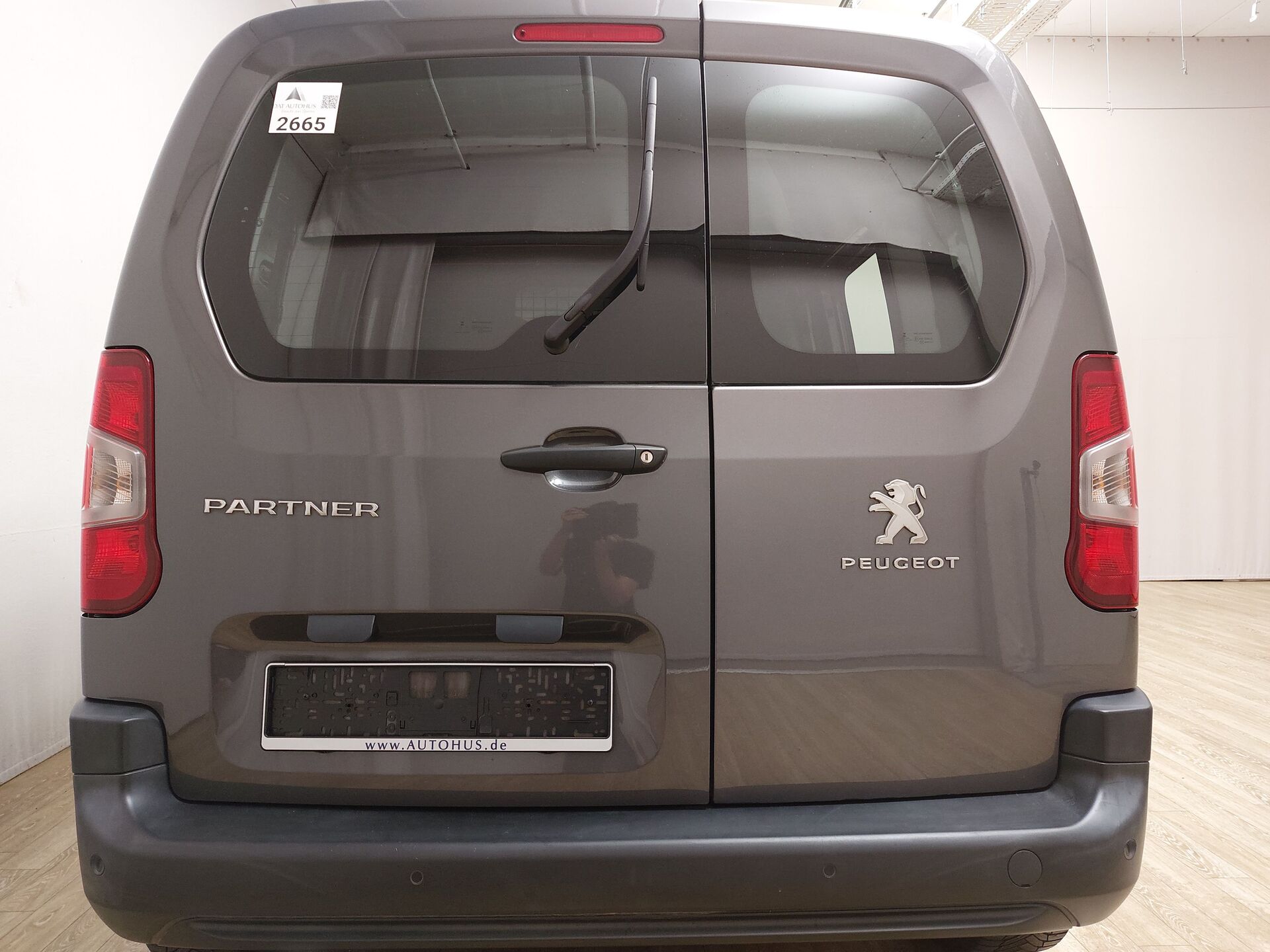Peugeot Partner 1.5 BlueHDI Premium Navi SHZ PDC Klima 6