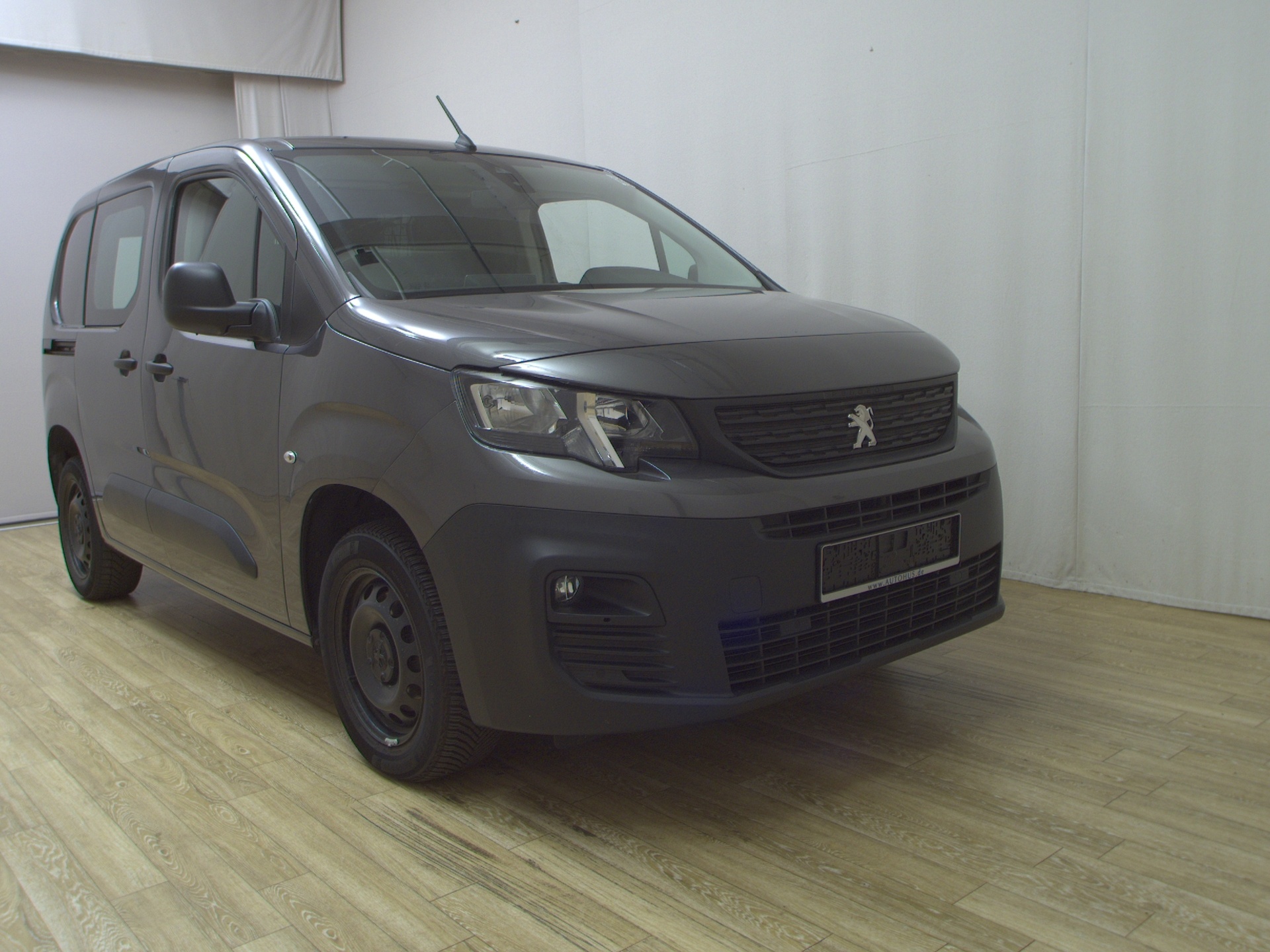 Peugeot Partner 1.5 BlueHDI Premium Navi SHZ PDC Klima 3