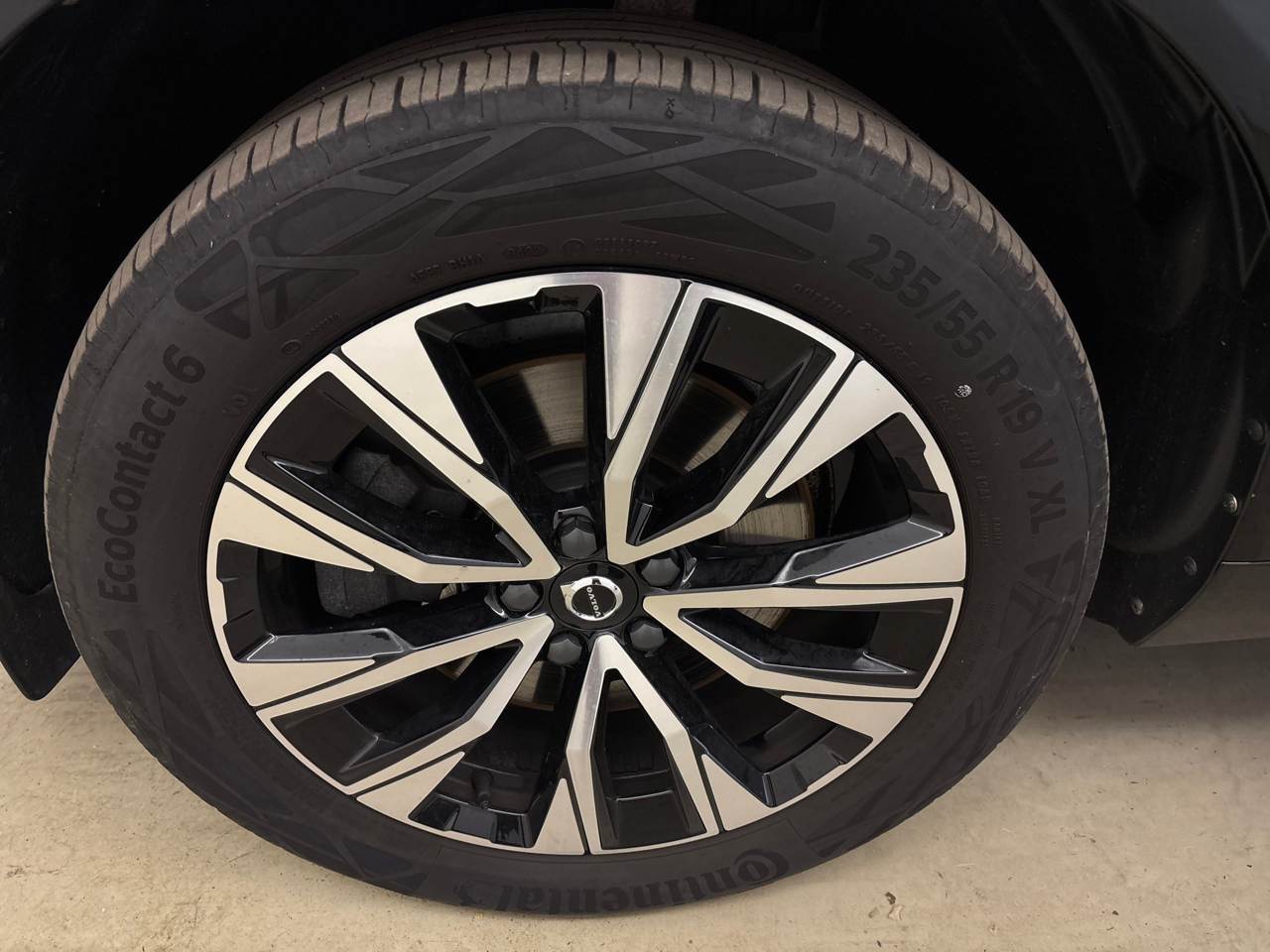 Volvo XC60 B4 D NAVI LED LEDER StHZG. PANO 12