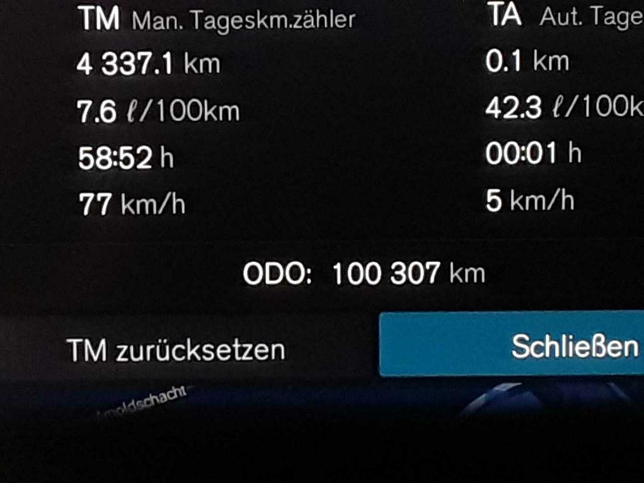 Volvo XC60 B4 D NAVI LED LEDER StHZG. PANO 11