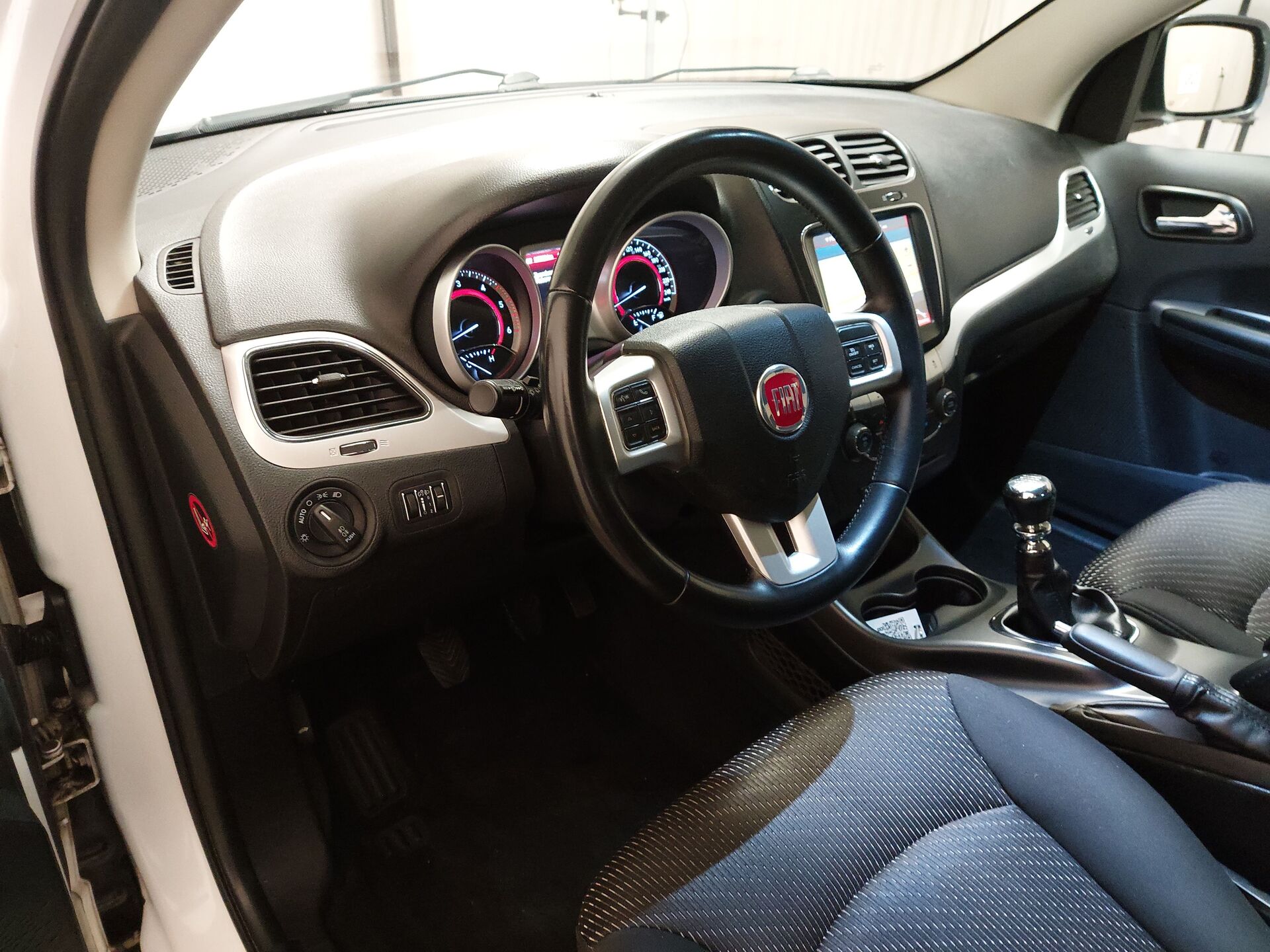 Fiat Freemont 2.0 MultiJet Navi Shz 8