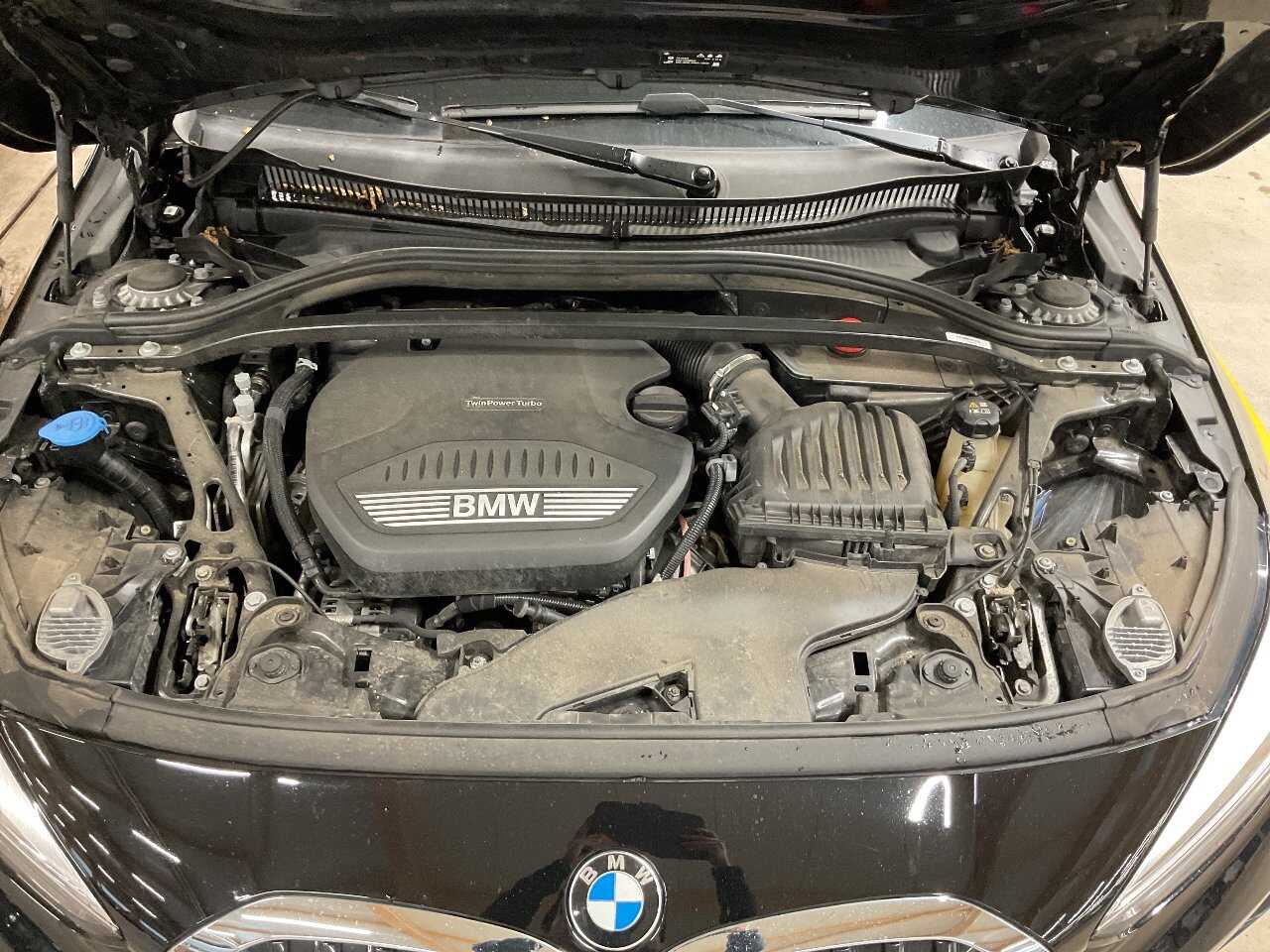 BMW 120dA xDr Sport-Line Navi LED LC-Pro T-Leder 11