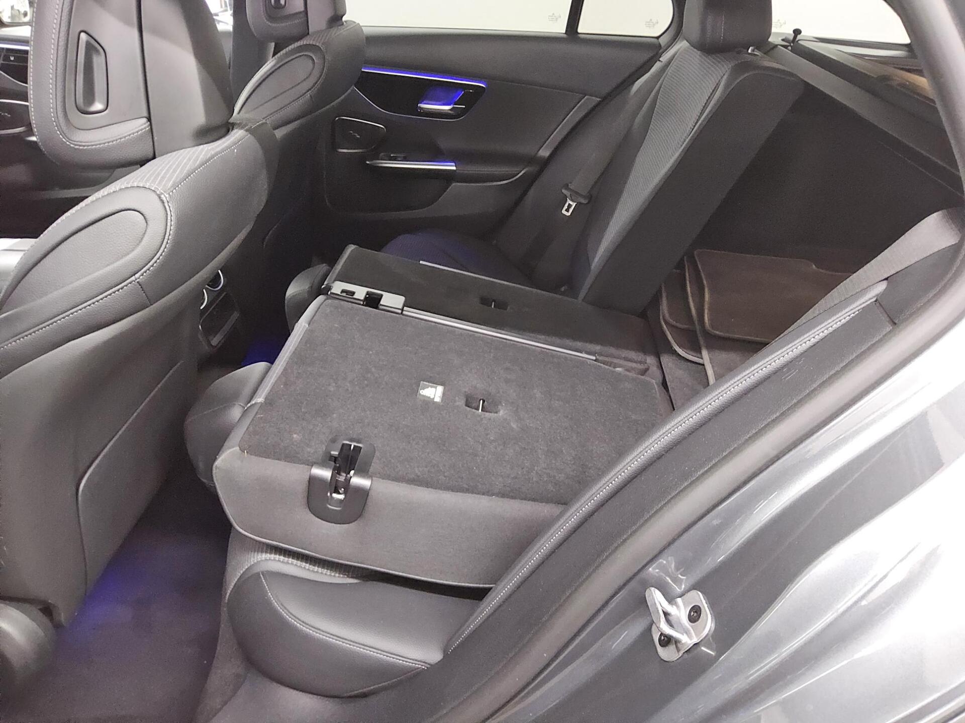 Mercedes-Benz C 220 T d Avantgarde Navi LED Shz Night T-Leder 13