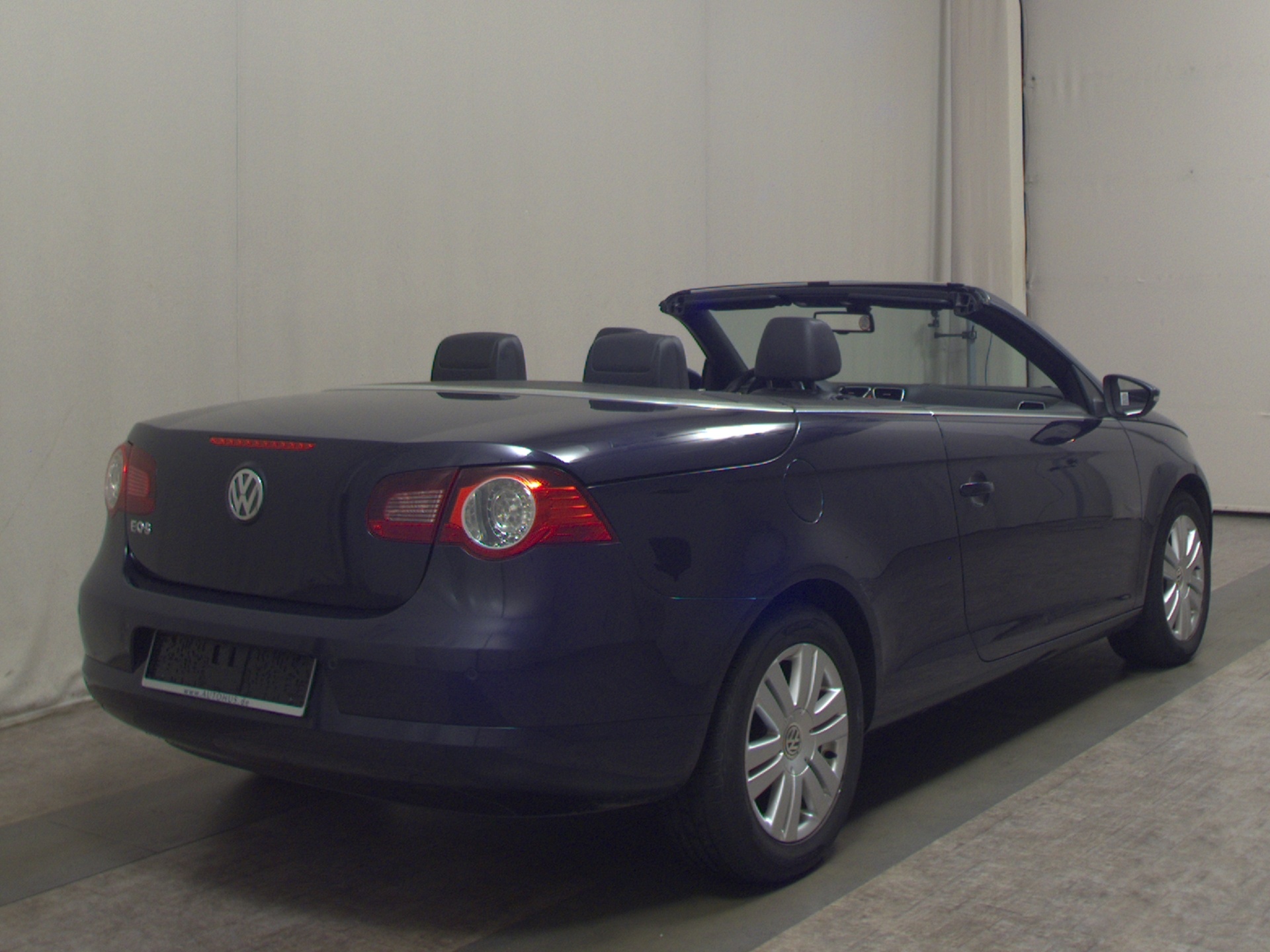 Volkswagen Eos 2.0 TDI Leder Navi Alu SHZ HU 02/2027 4