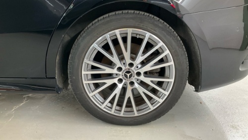 Mercedes-Benz A 250 e AMG-Line Navi MB-LED MBUX+ 12