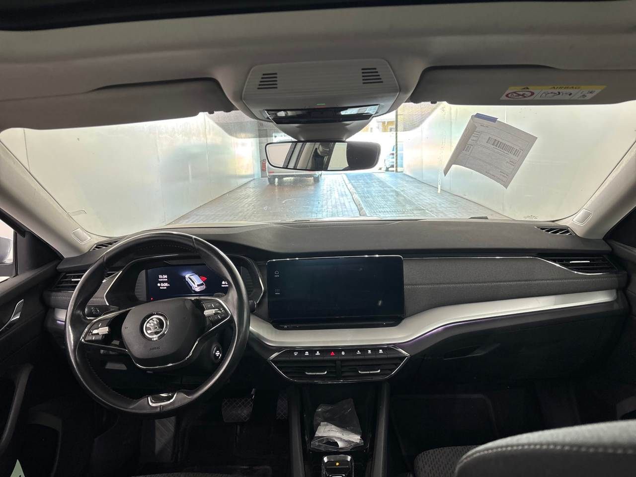 Skoda Octavia Kombi 2.0 TDI Style NAVI LED vc PANO HUD 3