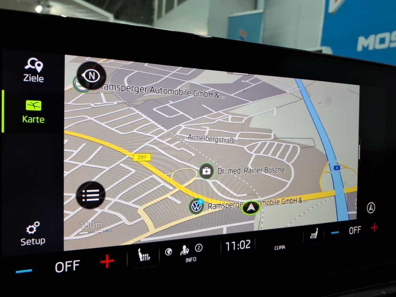 Skoda Octavia Kombi 2.0 TDI Style NAVI LED vc PANO HUD 9