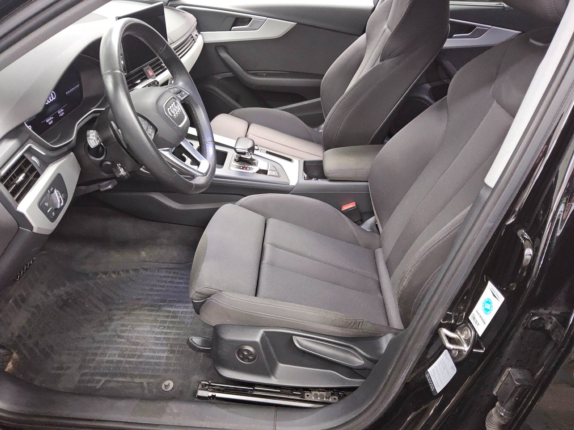 Audi A4 Avant 35 TDI advanced Navi LED vc StandHzg 9