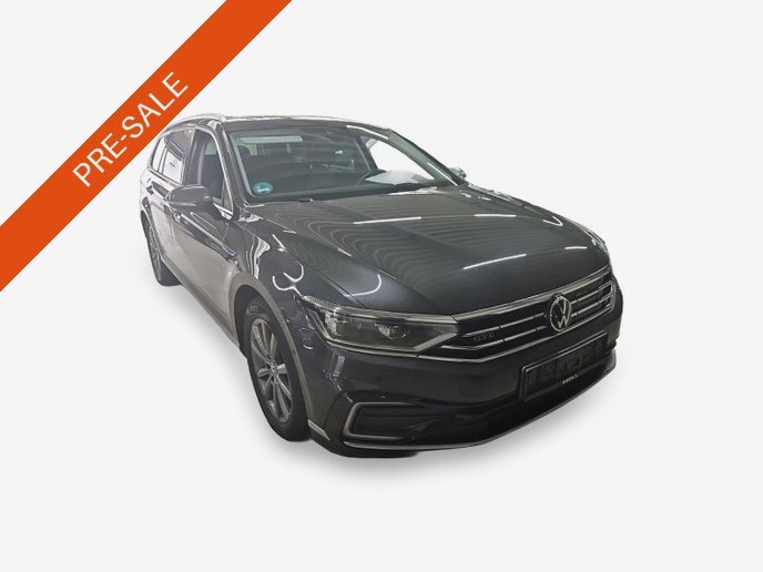 Volkswagen Passat Variant Elegance NAVI LED LEDER SHZ PANO 2