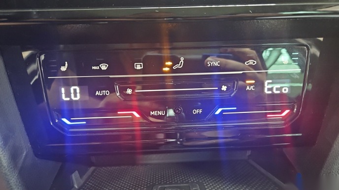 Volkswagen Passat Variant Elegance NAVI LED LEDER SHZ PANO 10