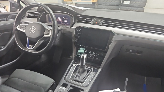 Volkswagen Passat Variant Elegance NAVI LED LEDER SHZ PANO 5
