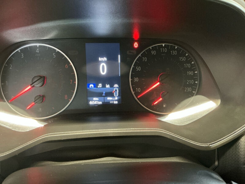 Renault Clio 0.9 TCe NAVI CARPLAY KLIMAAUT SHZ LED 9