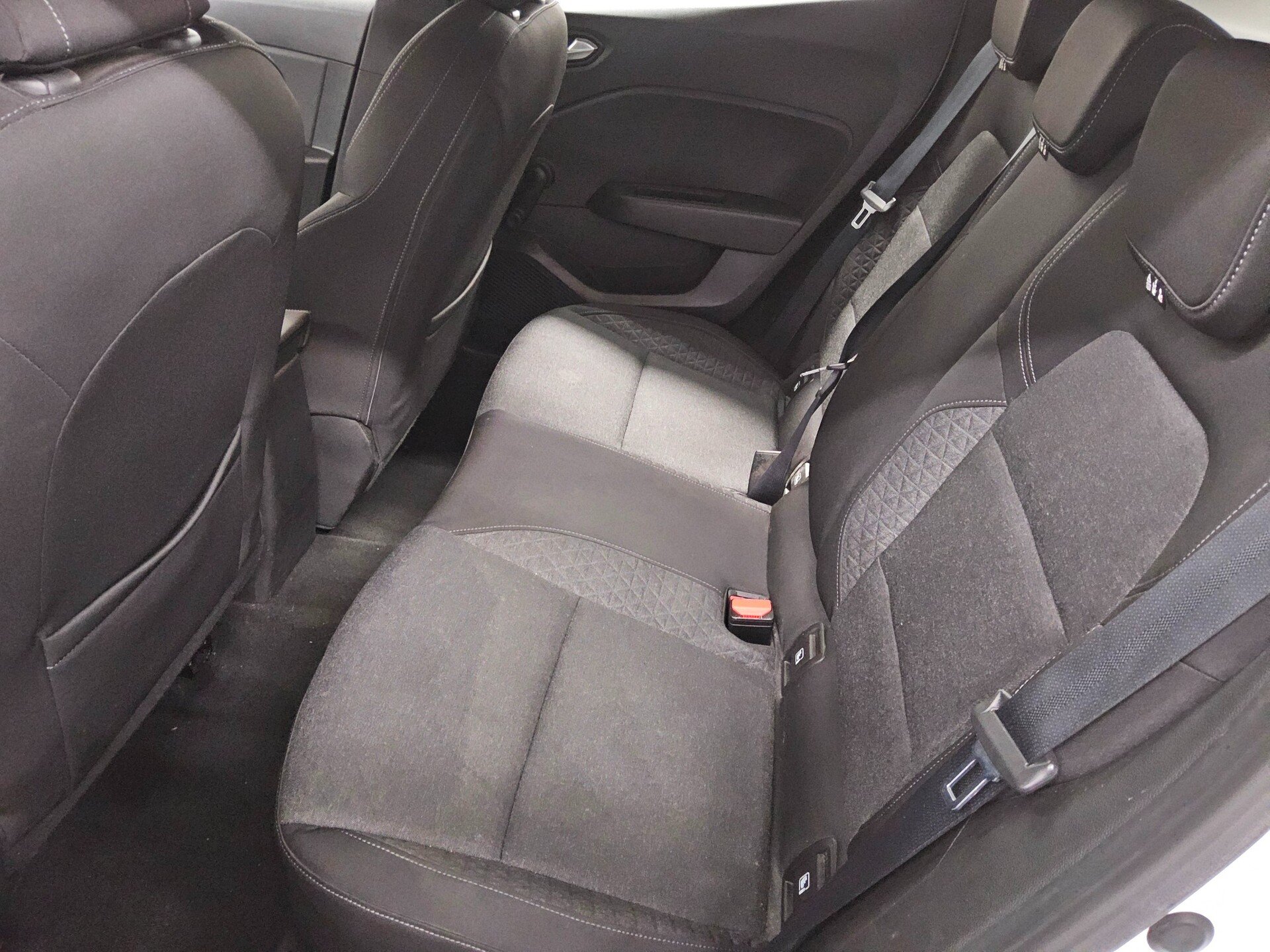 Renault Clio 1.5 BLUE dCi Business Ed. Navi LED Shz PDC 13