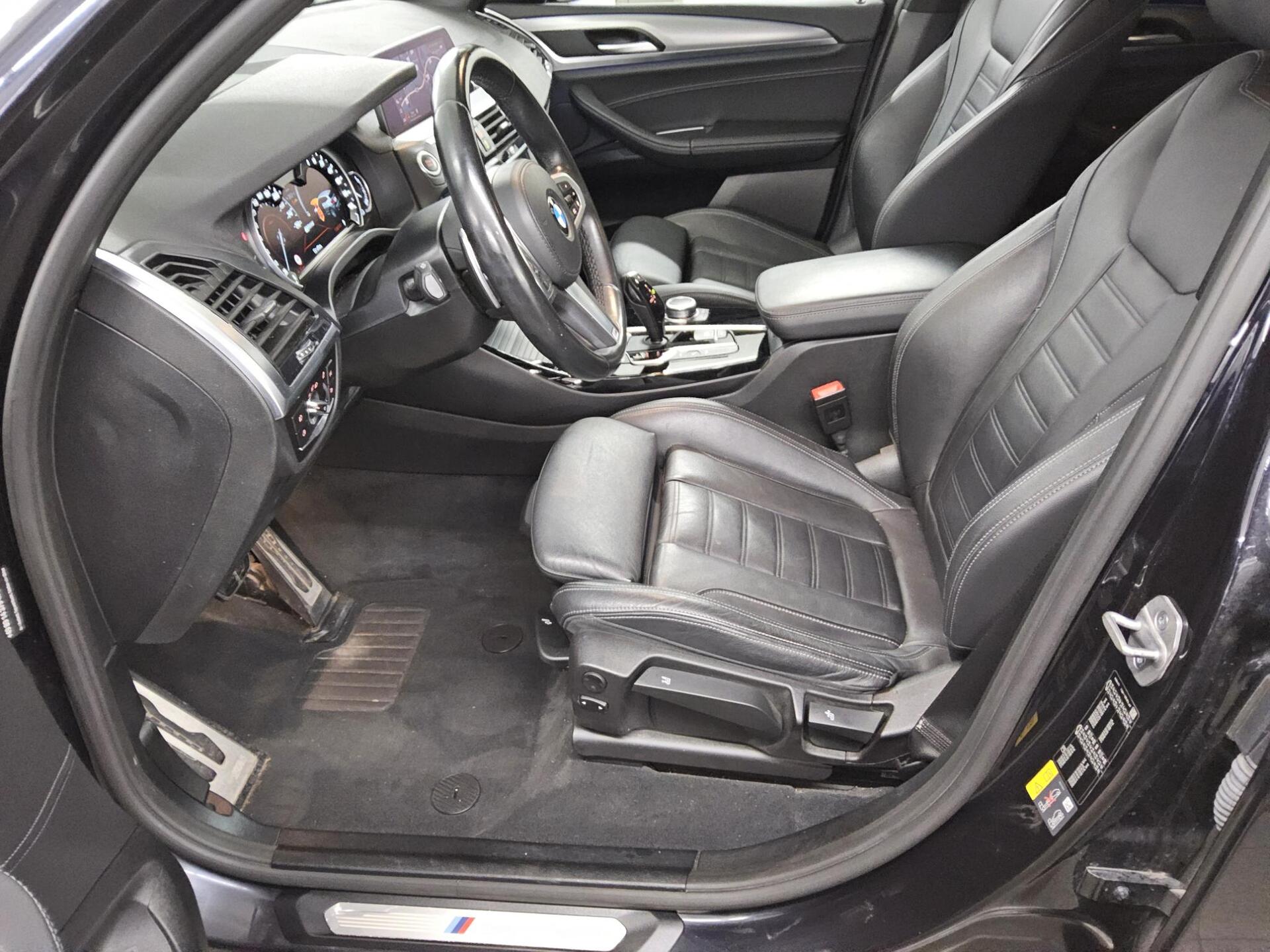 BMW X3 xDrive30e M-Sport Navi LED Leder Shz el.Heck PDC 8