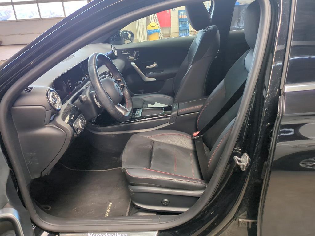 Mercedes-Benz A 200 d NAVI LED SHZ 19" PDC 5