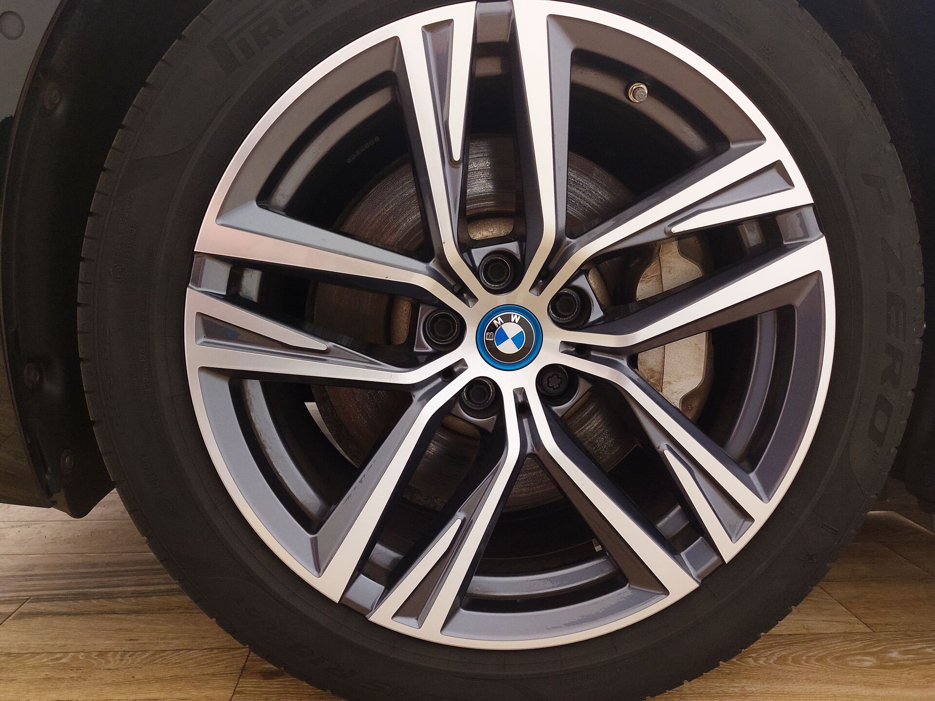 BMW i4 eDrive35 Navi LED Leder RFK SHZ 8