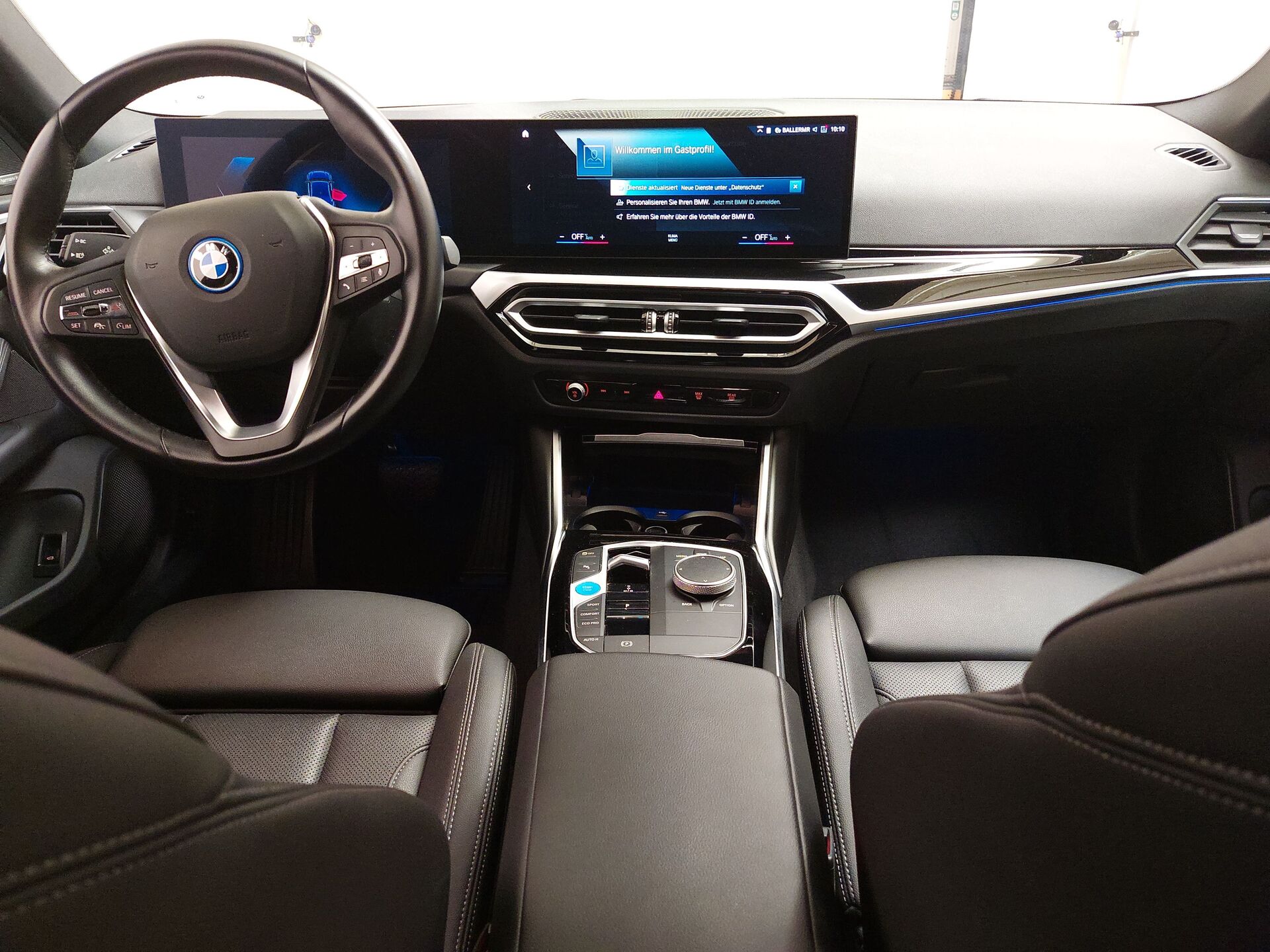 BMW i4 eDrive35 Navi LED Leder RFK SHZ 16